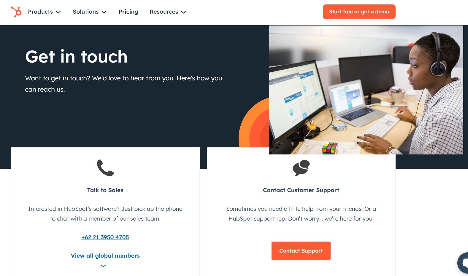 halaman kontak website - hubspot